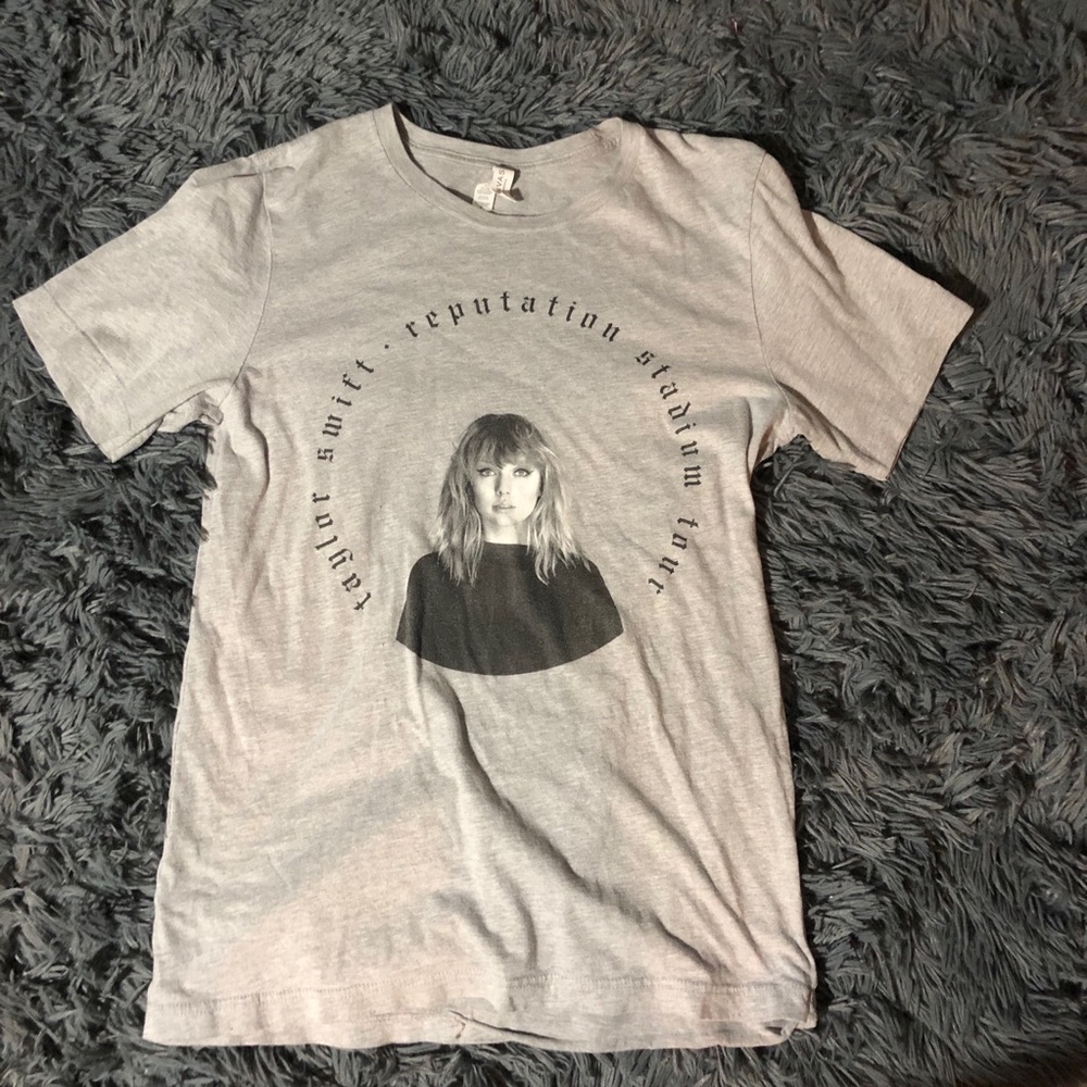 Taylor Swift Reputation Tour Shirt